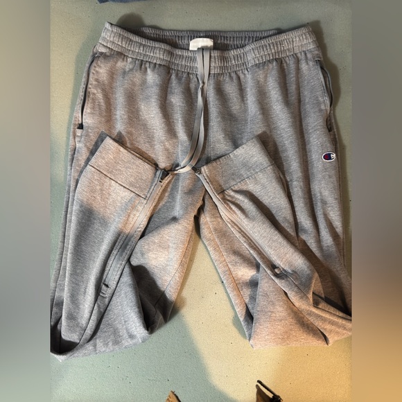 ‼️Pants 3 for $12‼️ - Picture 2 of 4